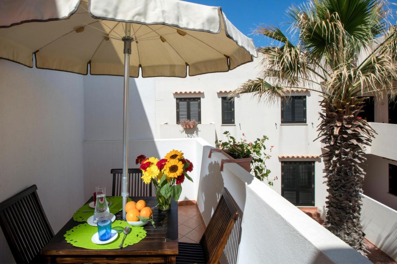 Residence Scirocco E Tramontana Favignana Exterior foto