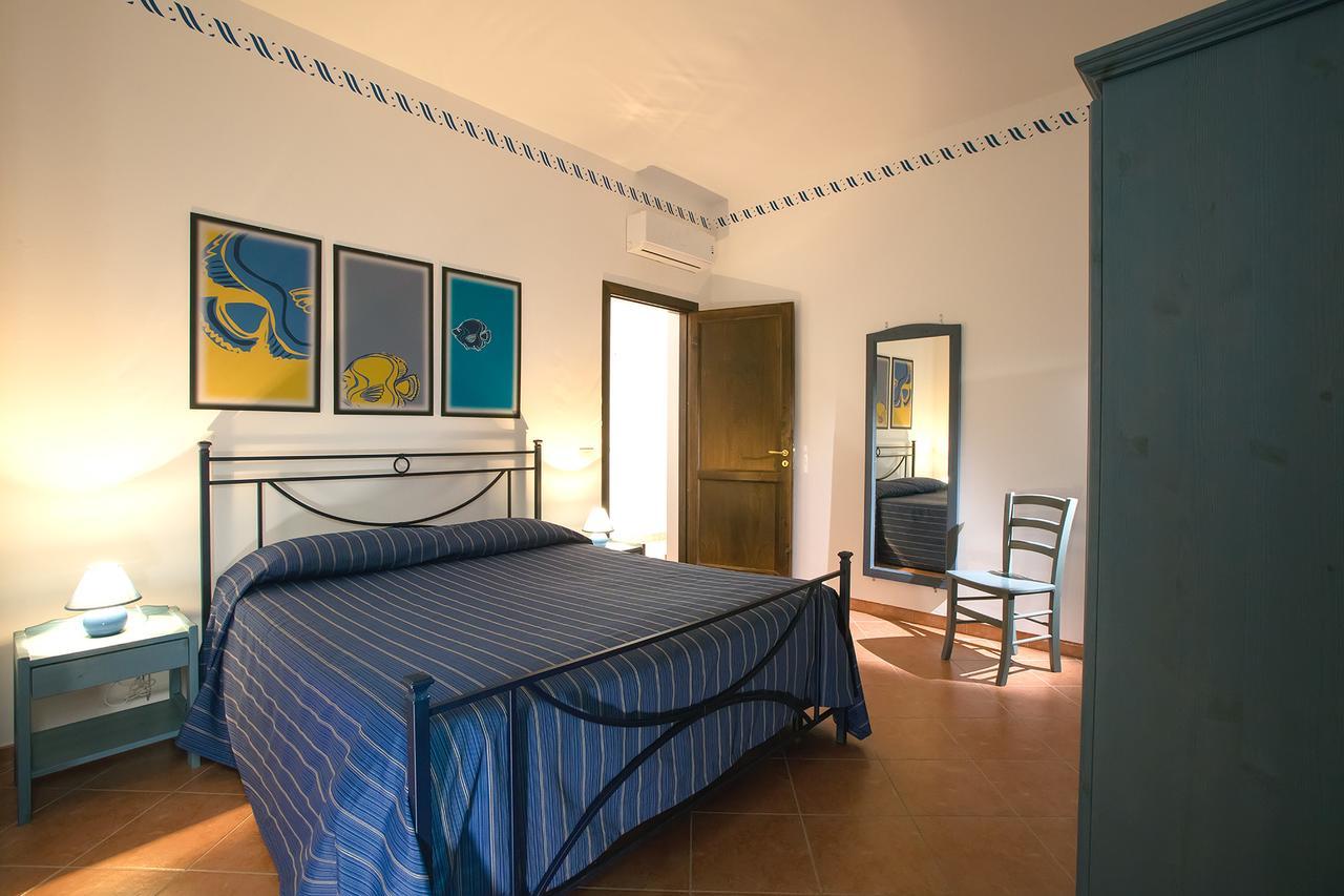 Residence Scirocco E Tramontana Favignana Exterior foto